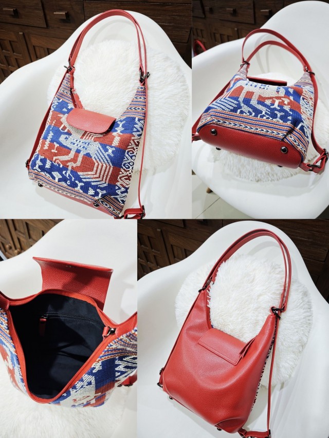 Tas Tenun Sumba Timur Tampak Depan